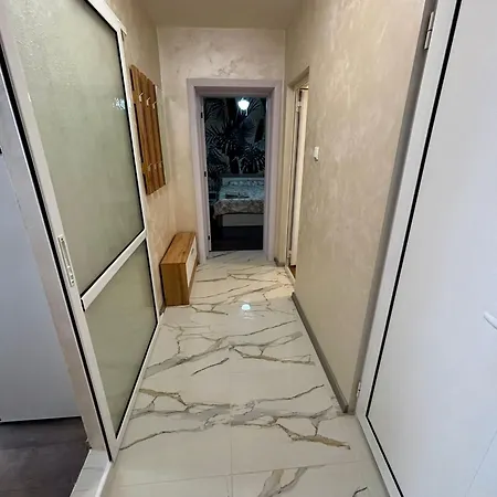 Easy Lux 2 Apartamento *