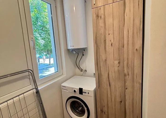 Easy Lux 2 Apartamento *